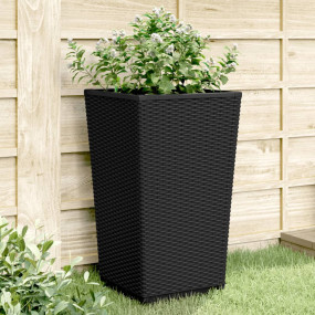 Garden Planter Set of 4 Black Polypropylene Medium Dura...