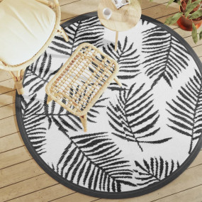 Outdoor Carpet White and Black Polypropylene 63.0 in Re...
