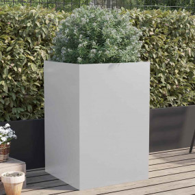 Planter Silver Galvanized steel Medium Durable Planter